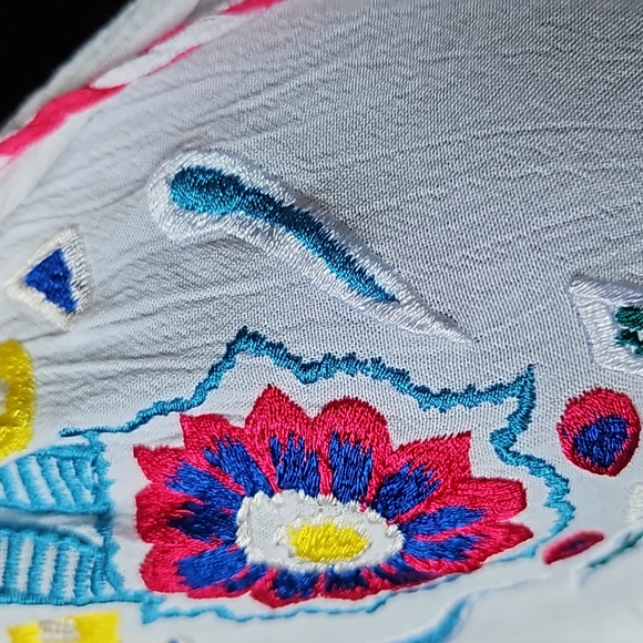 Parker NY Embroidered Blouse - Picture 3 of 8